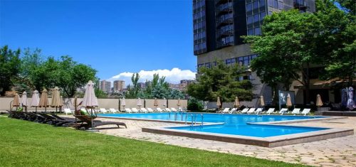 هتل پرزیدنت ایروان (President Hotel Armenia)