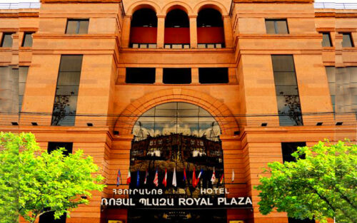 هتل royal plaza