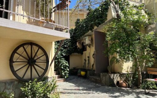 هتل Georgian House Tbilisi