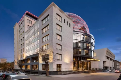 هتل WYNDHAM GRAND TBILISI
