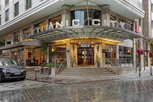 هتل تایتانیک سیتی تکسیم TITANIC CITY
