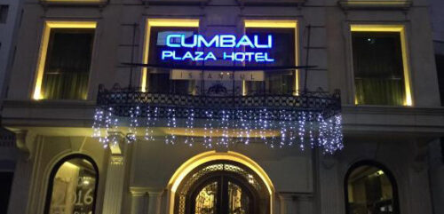 Cumbali Plaza hotel