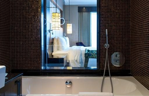 هیلتون باکو