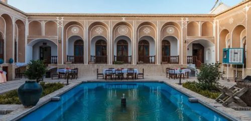 هتل لاله یزد