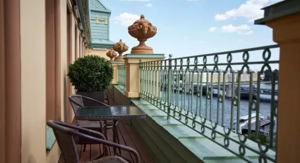 هتل ماریوت واسیلفسکی (ریور پالاس) سن پترزبورگ