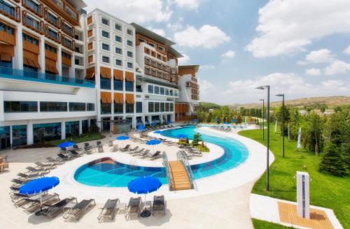 رادیسون بلو توزلا