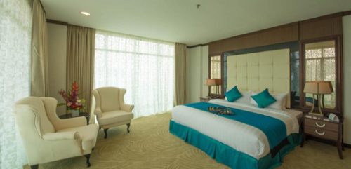 هتل رباک لکانوی