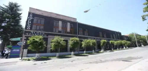 هتل بلازا ویکتوریا ایروان