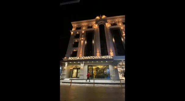 van-rocciadowntown-2